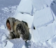 iqaluit igloo builder 4